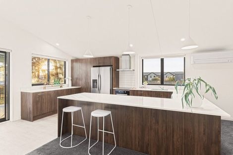 Photo of property in 85a Marine Parade, North New Brighton, Christchurch, 8083