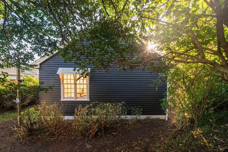 Photo of property in 134 Wellington Road, Paekakariki, 5034