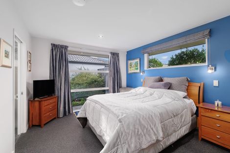 Photo of property in 33c Wilsons Road South, Saint Martins, Christchurch, 8022