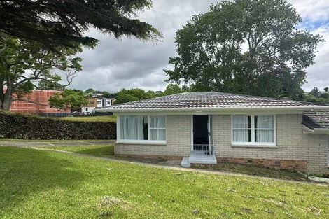 Photo of property in 1/16 Diana Drive, Glenfield, Auckland, 0627