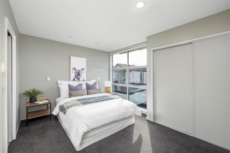 Photo of property in 543 Barbadoes Street, Edgeware, Christchurch, 8013