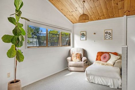 Photo of property in 102 Oak Street, Mangapapa, Gisborne, 4010