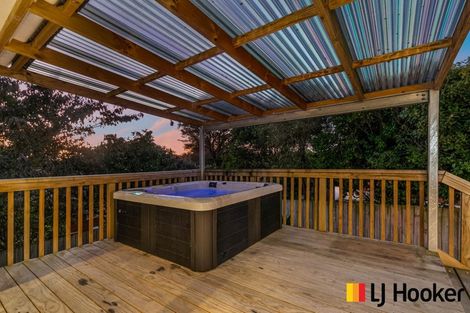 Photo of property in 4 Polandson Place, Opaheke, Papakura, 2113