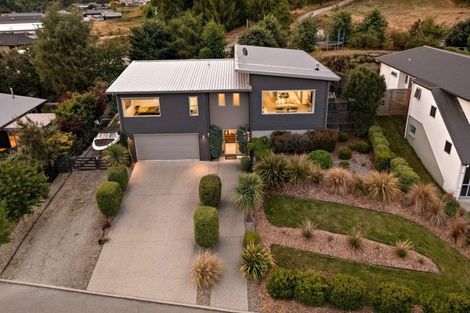 Photo of property in 4 Thomas Lane, Arthurs Point, Queenstown, 9371