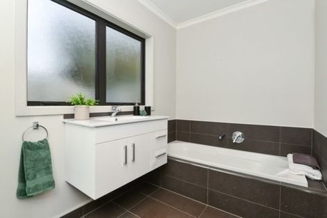 Photo of property in 5 Rewiti Lane, Huntington, Hamilton, 3210