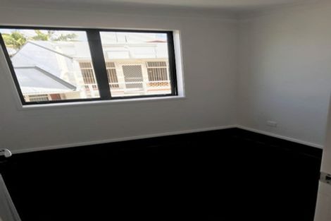 Photo of property in 12c Dawn Place, Te Atatu South, Auckland, 0610