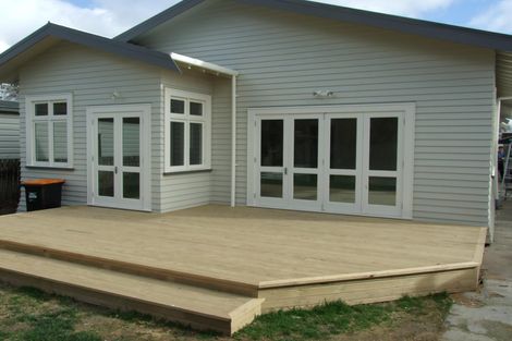 Photo of property in 23 Milverton Avenue, Hokowhitu, Palmerston North, 4410