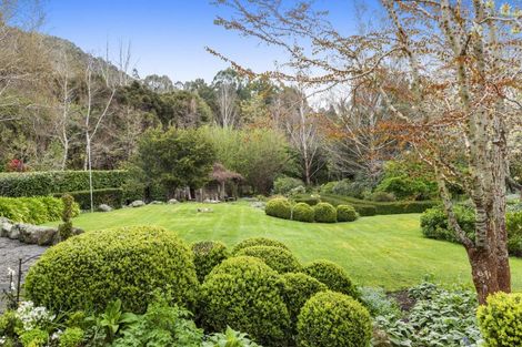 Photo of property in 215 Okuti Valley Road, Little River, 7591