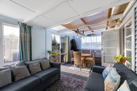 Photo of property in 22 Kauwhata Street, Himatangi Beach, Foxton, 4891