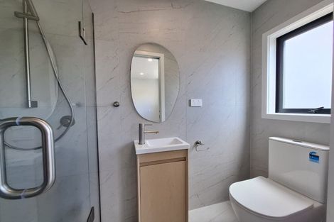 Photo of property in 72b Ocean View Road, Northcote, Auckland, 0627