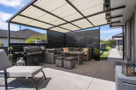 Photo of property in 5 Vantage Place, Omokoroa, 3114