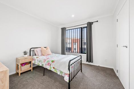 Photo of property in 3 Aston Crescent, Wallaceville, Upper Hutt, 5018