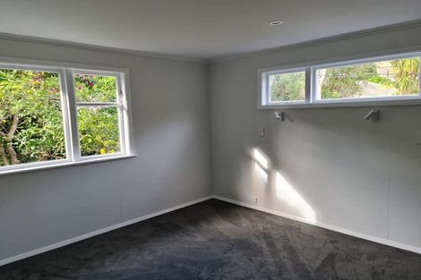 Photo of property in 11 Kiriwai Road, Paremata, Porirua, 5024