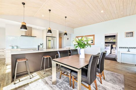 Photo of property in 10 The Terrace, Mount Pleasant, Christchurch, 8081