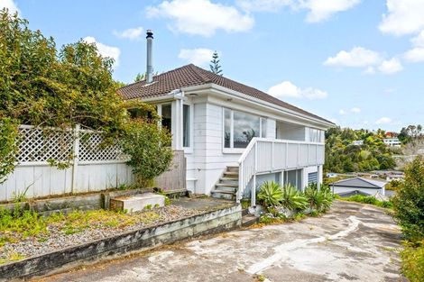 Photo of property in 121 Stredwick Drive, Torbay, Auckland, 0630