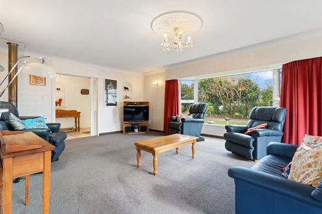 Photo of property in 65 Park Road, Carterton, 5713