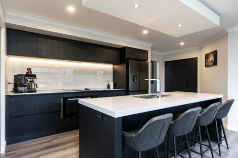 Photo of property in 17 Catalina Crescent, Burleigh, Blenheim, 7201