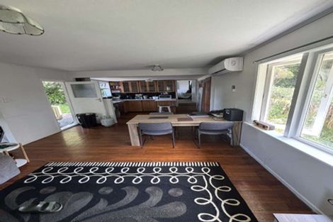 Photo of property in 107 Parkvale Road, Karori, Wellington, 6012