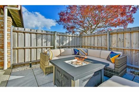 Photo of property in 69 Riverton Drive, Randwick Park, Auckland, 2105