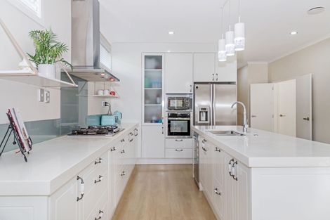 Photo of property in 4 Stella Maris Lane, Silverdale, 0932