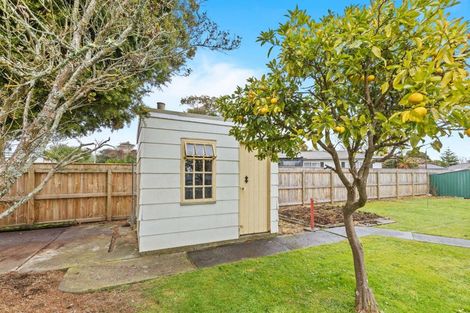 Photo of property in 3 Kirkcaldie Grove, Levin, 5510