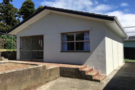 Photo of property in 36 Burbank Avenue, Manurewa, Auckland, 2102