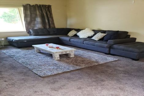 Photo of property in 72 Oxford Street, Tawa, Wellington, 5028