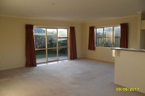 Photo of property in 80 Williams Street, Cambridge, 3434