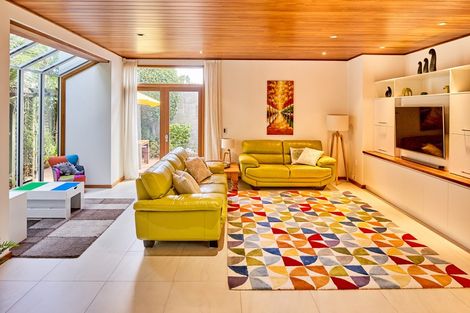 Photo of property in 5 Ngaio Street, Eastbourne, Lower Hutt, 5013