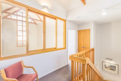 Photo of property in 37 Longhurst Terrace, Cashmere, Christchurch, 8022