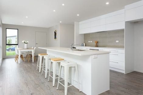 Photo of property in 71 Awatira Drive, Papamoa Beach, Papamoa, 3118