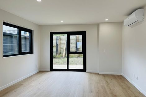 Photo of property in 61 Taukahiwi Road, Pukekohe, 2120