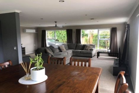 Photo of property in 160 Bartholomew Road, Levin, 5510