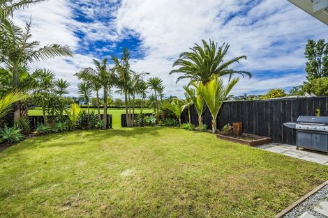 Photo of property in 202 Lake Road, Belmont, Auckland, 0622