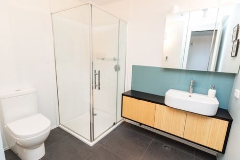 Photo of property in 76 Brougham Street, Mount Victoria, Wellington, 6011