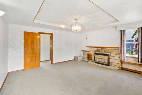 Photo of property in 8 Pembroke Street, Westown, New Plymouth, 4310