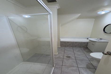 Photo of property in 2a Charlenne Close, Ranui, Auckland, 0612