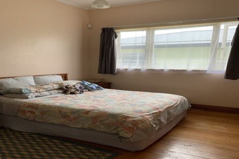 Photo of property in 18 Dunstan Street, Otaki, 5512