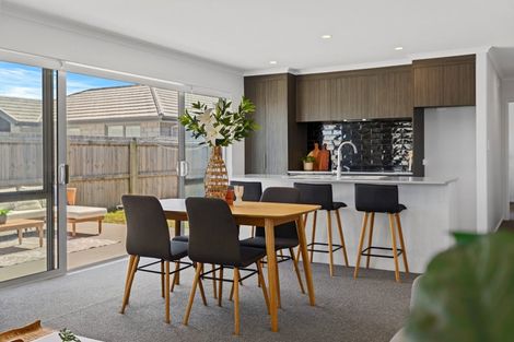 Photo of property in 52 Crown Street, Papamoa, 3118