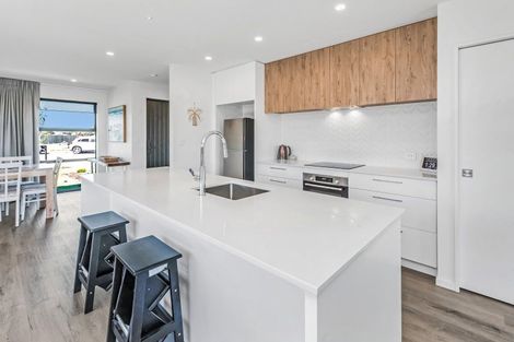 Photo of property in 9 Piwakawaka Place, Leeston, 7632