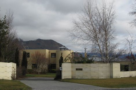 Photo of property in 244 Beacon Point Road, Wanaka, 9305