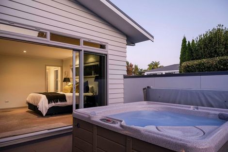 Photo of property in 19 Valley Grove Way, Bethlehem, Tauranga, 3110