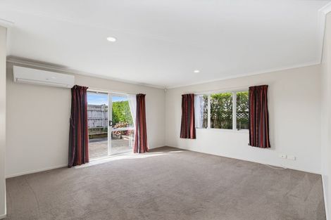 Photo of property in 87 Riverside Drive, Waiuku, 2123