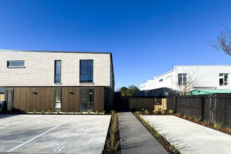 Photo of property in 8/94 Geraldine Street, Edgeware, Christchurch, 8013