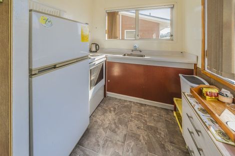 Photo of property in 121 Eighth Avenue, Urenui, 4377