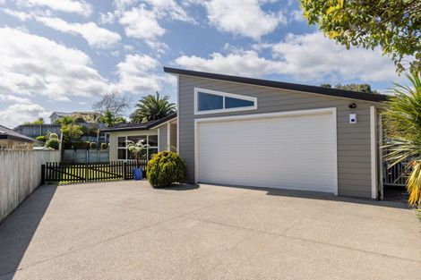 Photo of property in 15 Datum Way, Paraparaumu, 5032