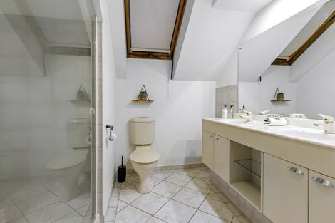 Photo of property in 2/5 Jutland Street, Mairangi Bay, Auckland, 0630