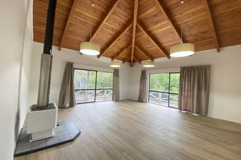 Photo of property in 2/24 Matipo Road, Mairangi Bay, Auckland, 0630