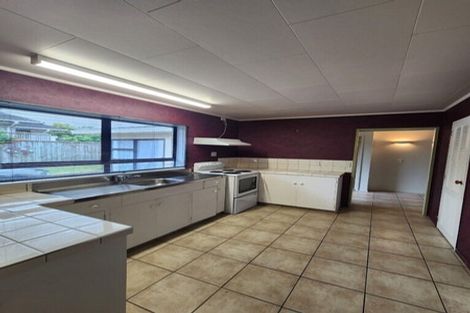 Photo of property in 23 Waitawa Place, Lynmore, Rotorua, 3010