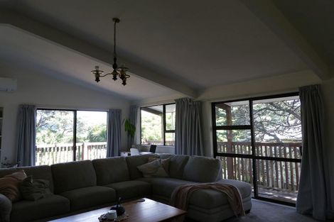 Photo of property in 35 Autumn Avenue, Glen Eden, Auckland, 0602